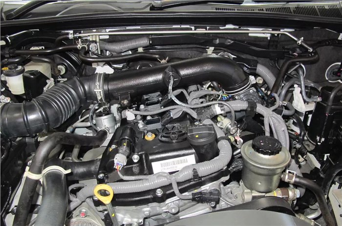 Toyota Fortuner flex fuel engine